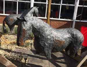 Horse sculpture 1